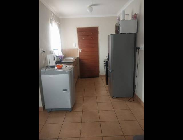 3 BEDROOM HOUSE FOR SALE IN SKY CITY